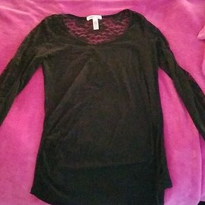 Black lace quarter length sleeve maternity shirt